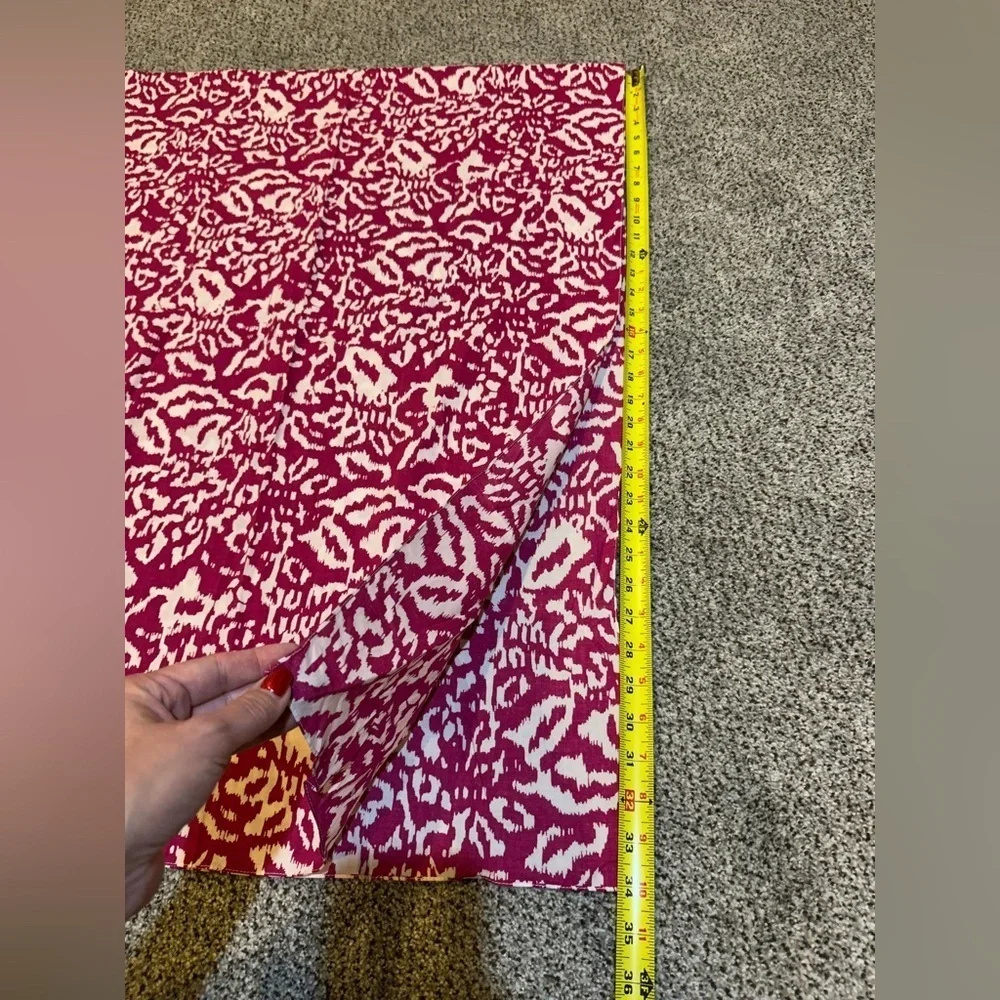 DVF Diane Von Furstenberg Hot Pink White Batik Print Scarf Shawl Sarong R $258